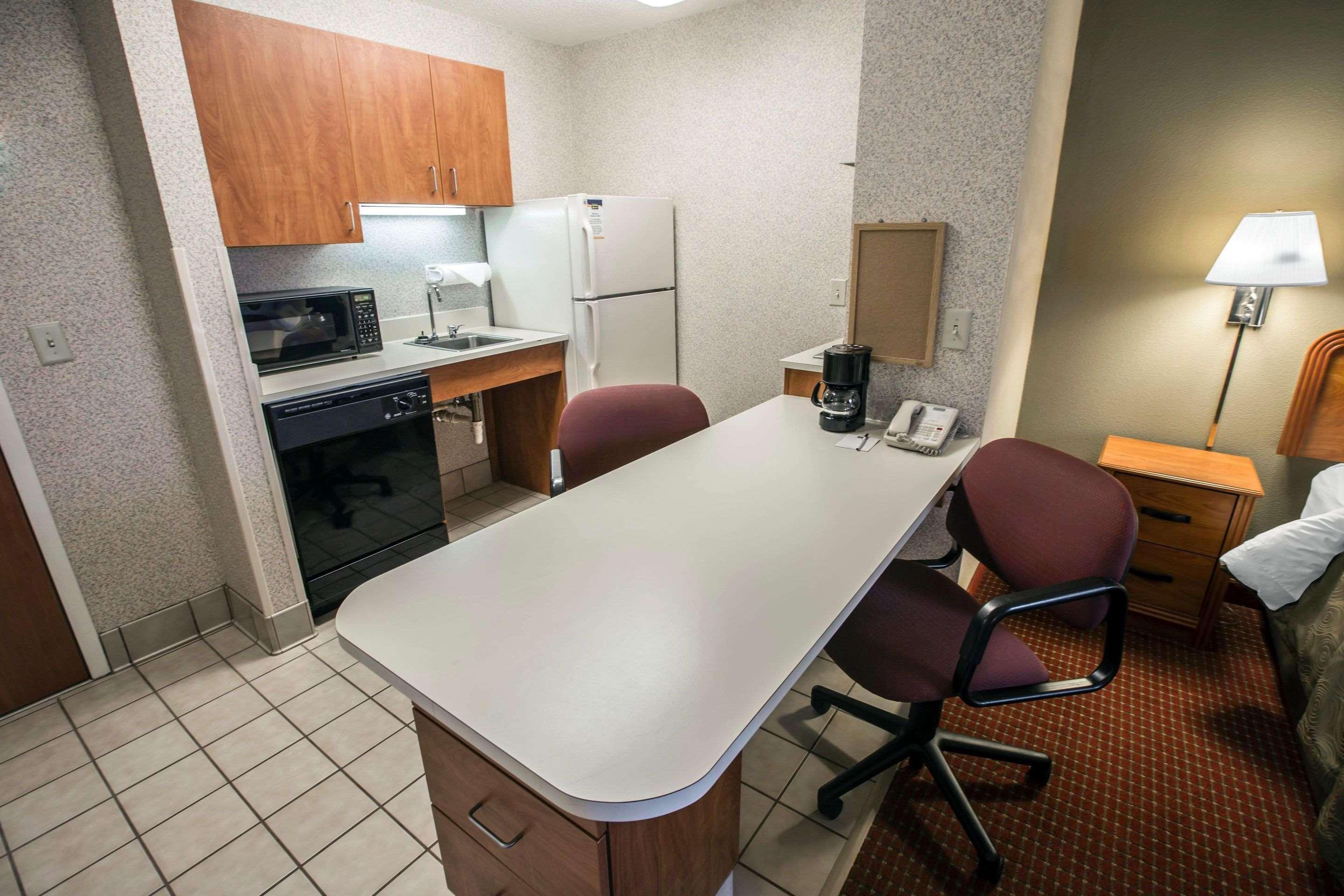 Mainstay Suites Wilmington - University Area Exteriér fotografie