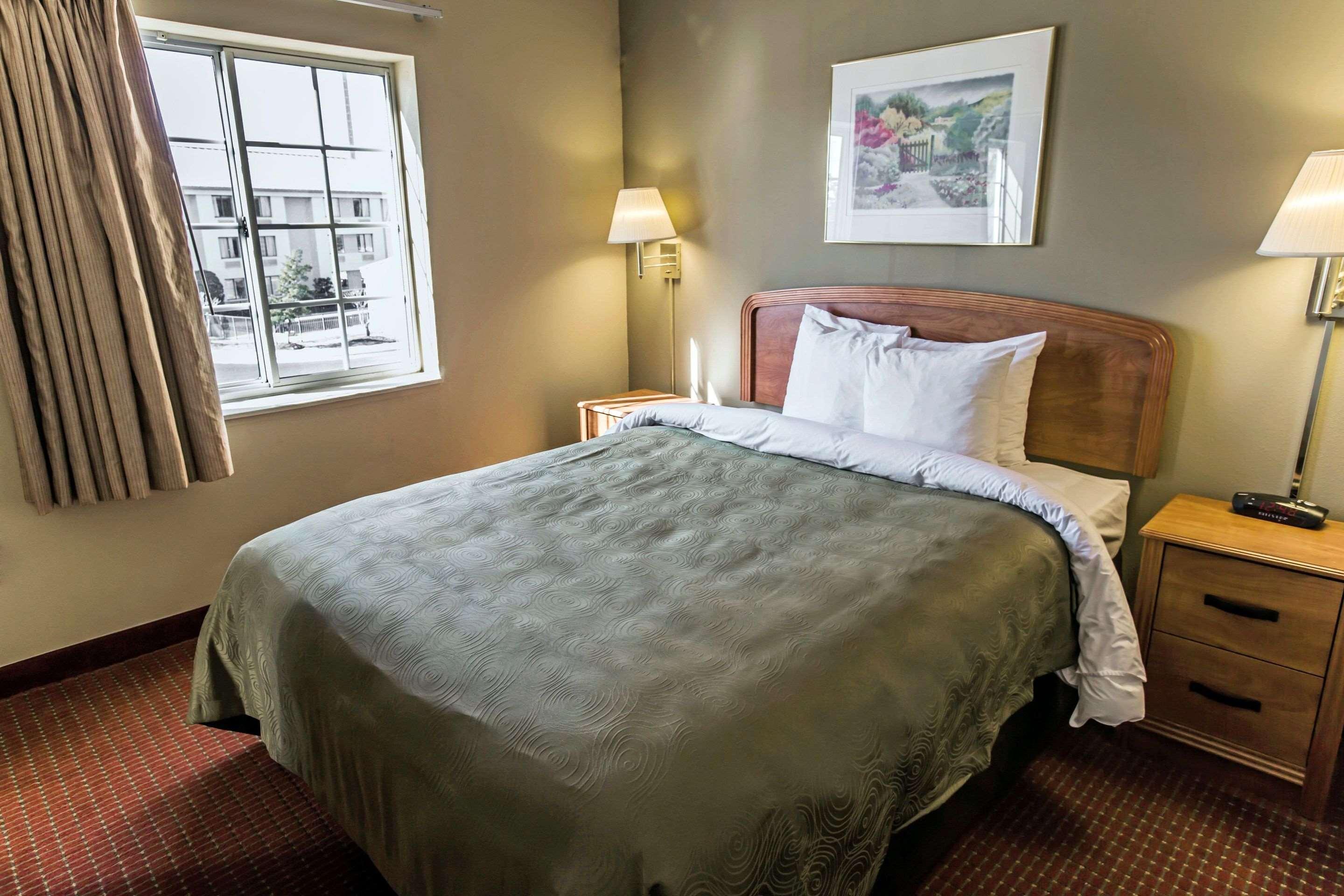 Mainstay Suites Wilmington - University Area Exteriér fotografie