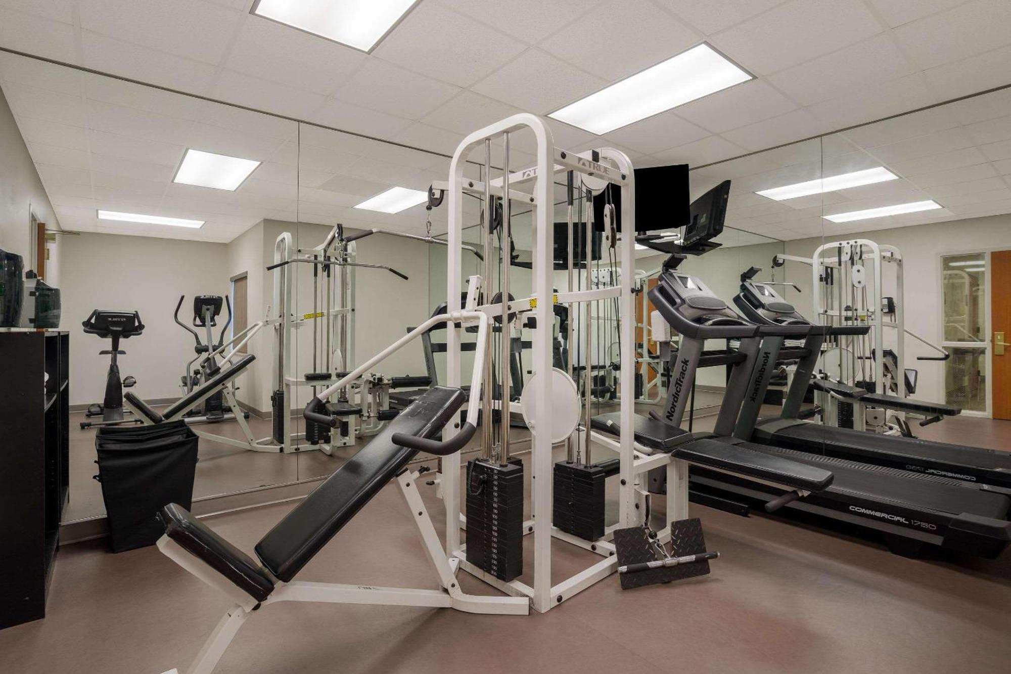 Mainstay Suites Wilmington - University Area Exteriér fotografie