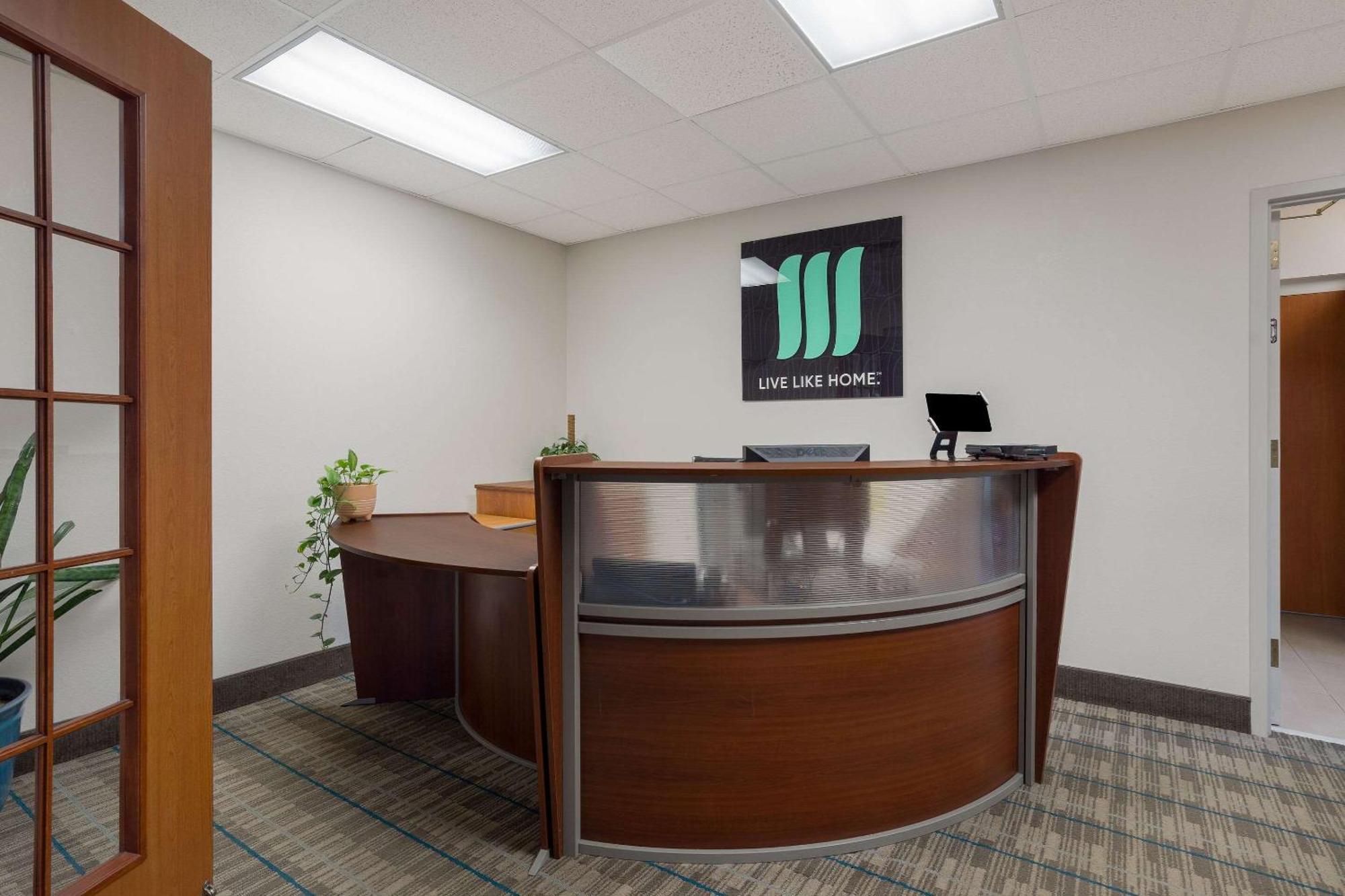 Mainstay Suites Wilmington - University Area Exteriér fotografie