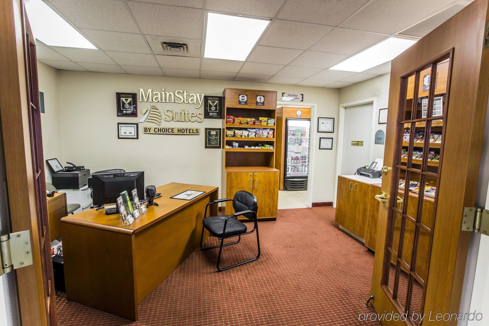 Mainstay Suites Wilmington - University Area Exteriér fotografie