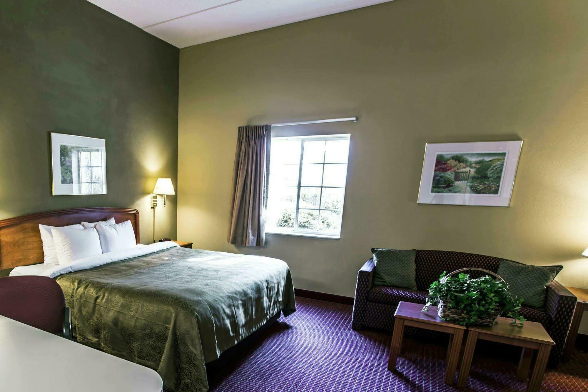 Mainstay Suites Wilmington - University Area Exteriér fotografie